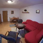 Feriehus U Anicky - Ve Vesnickem Stylu Se Zahradou